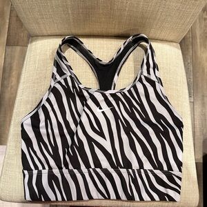 Nike Swoosh Medium Support
Women's Padded Longline Sports Bra